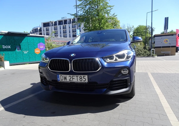 BMW X2 cena 93550 przebieg: 52000, rok produkcji 2018 z Wrocław małe 742